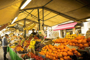 Loose fruit and vegetables at a food market